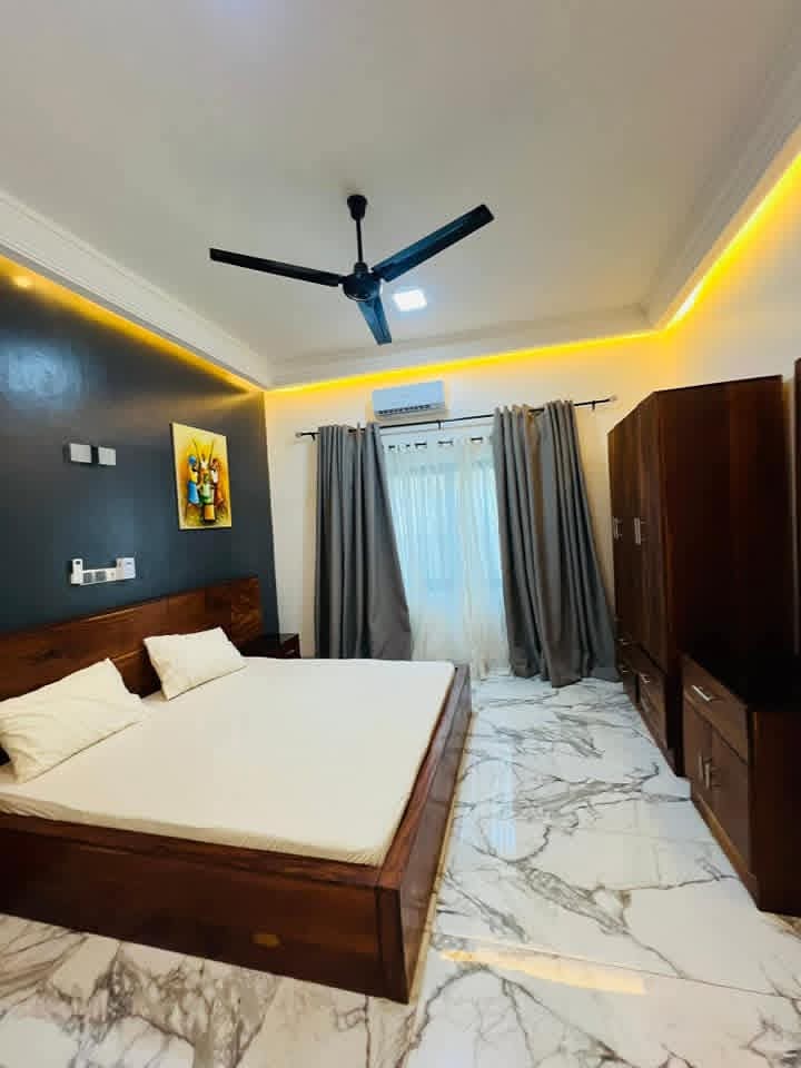 VILLA DALLÉE MEUBLÉE DE 3 CHAMBRES ET SALON SANITAIRES À VENDRE, ZOUNDJA - TIBI-LIBI - CALAVI - Image 15