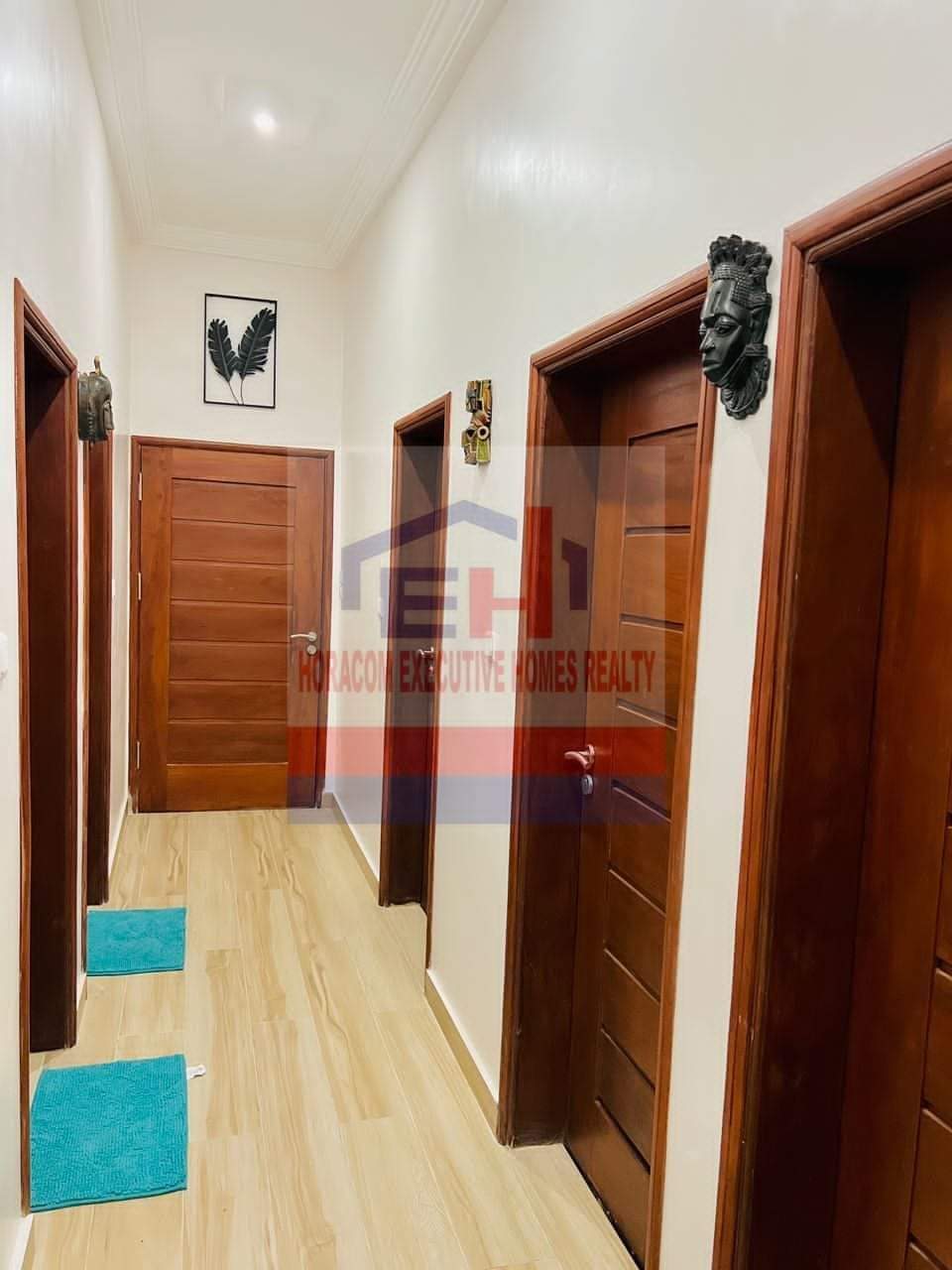 VILLA MEUBLÉE DE 3 CHAMBRES ET SALON SANITAIRES À LOUER, ST DANIEL - ÉGLISE STE THÉRÈSE, GODOMEY - Image 7