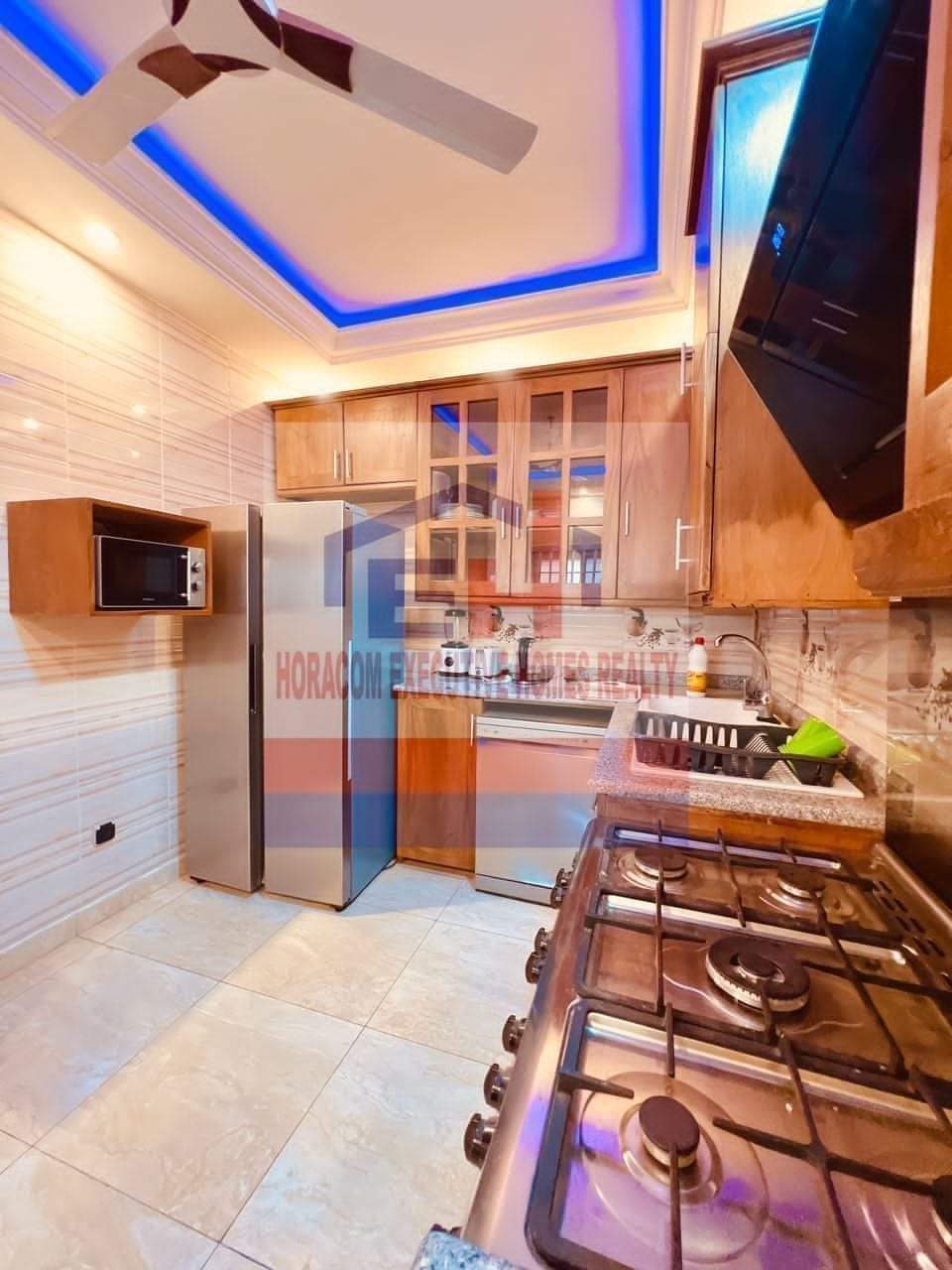 VILLA MEUBLÉE DE 4 CHAMBRES & SALON SANITAIRES À LOUER, CEG GODOMEY - PHARMACIE ST PAUL - CALAVI - Image 16