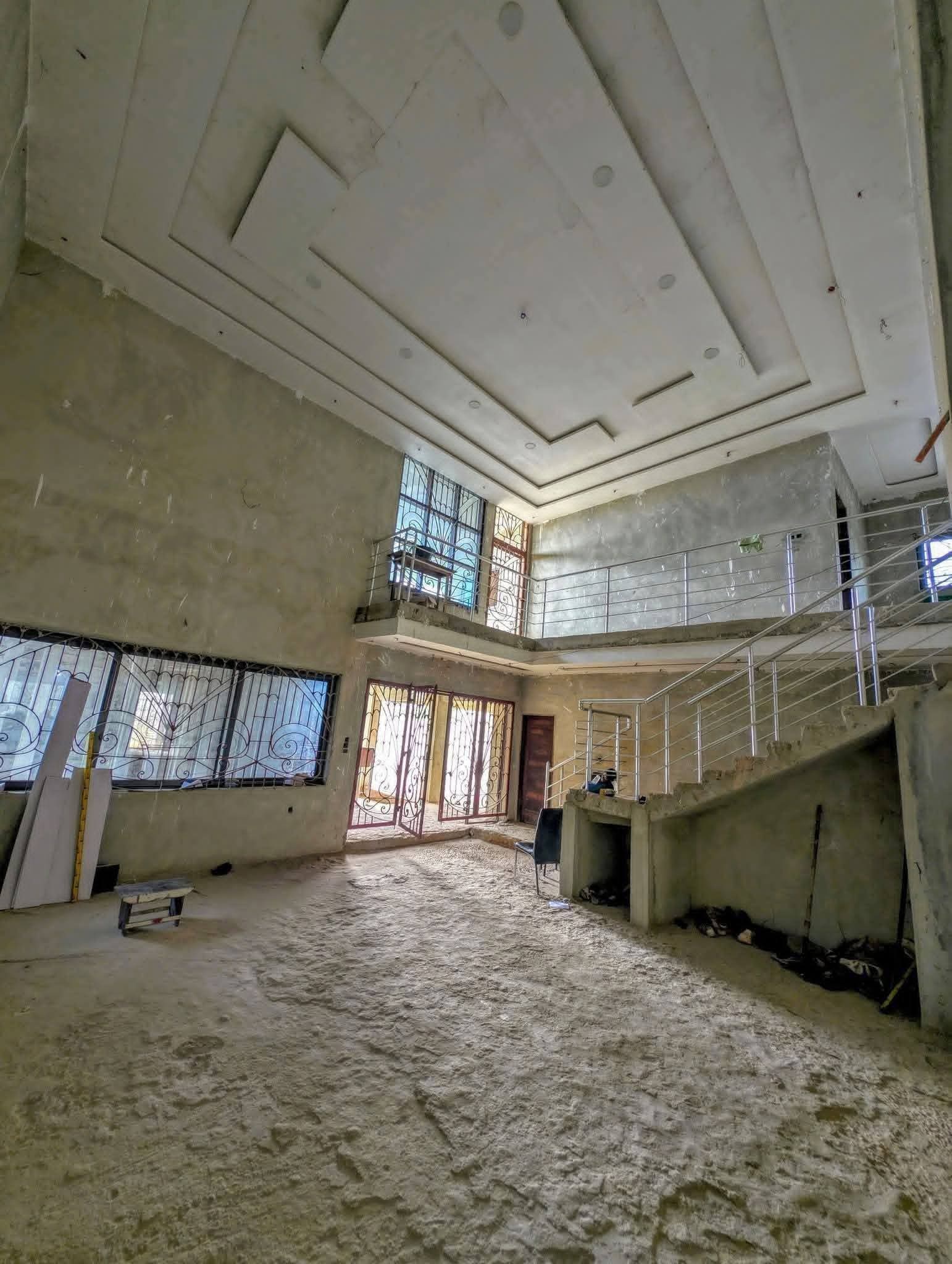 VILLA DUPLEX DE 4 CHAMBRES & 2 SALONS SANITAIRES À VENDRE, ZOPAH - LYCÉE TECHNIQUE - AKASSATO - Image 12