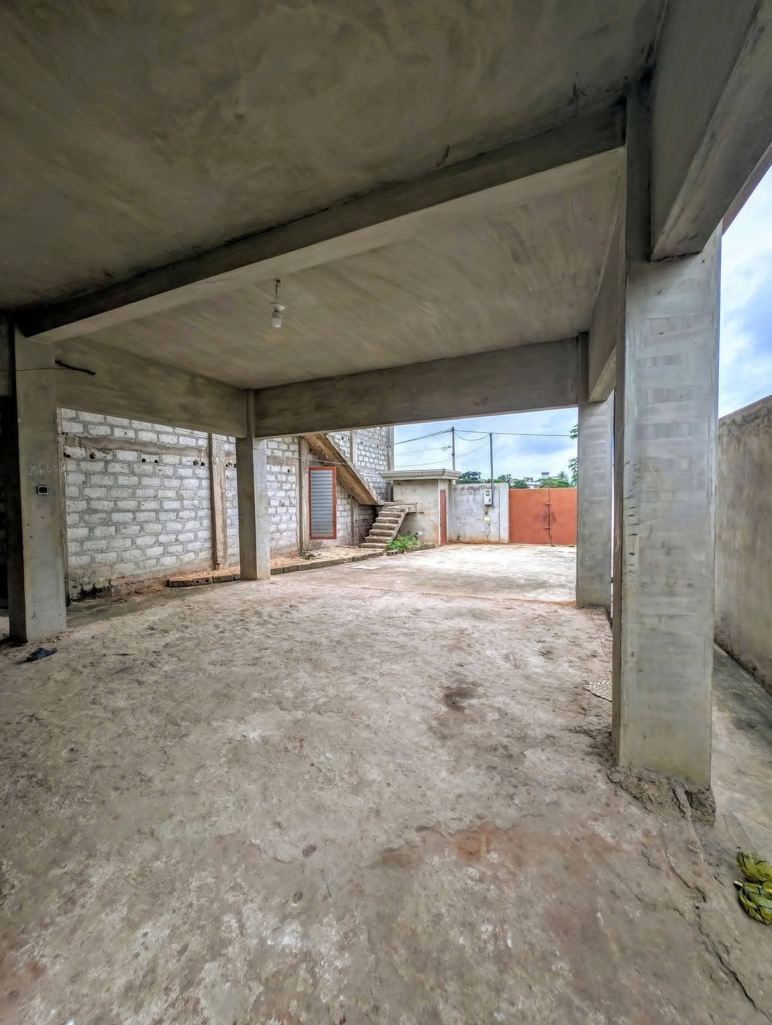 VILLA DUPLEX DE 4 CHAMBRES & 2 SALONS SANITAIRES À VENDRE, ZOPAH - LYCÉE TECHNIQUE - AKASSATO - Image 14